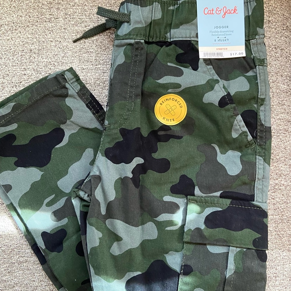 Brand New with Tags Boys Cat & Jack Camo Jogger Pants